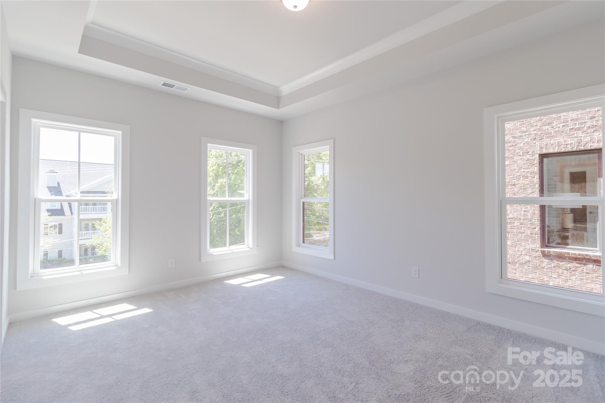 Walk23 - Residential