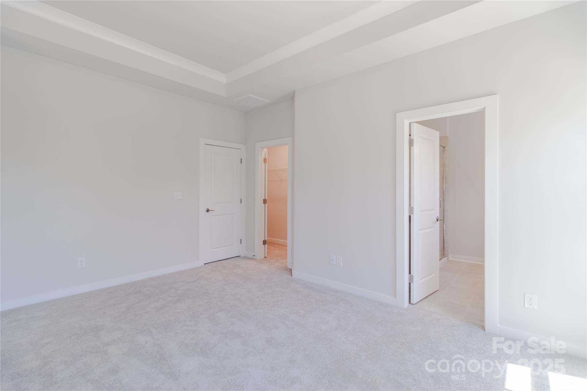 Walk23 - Residential