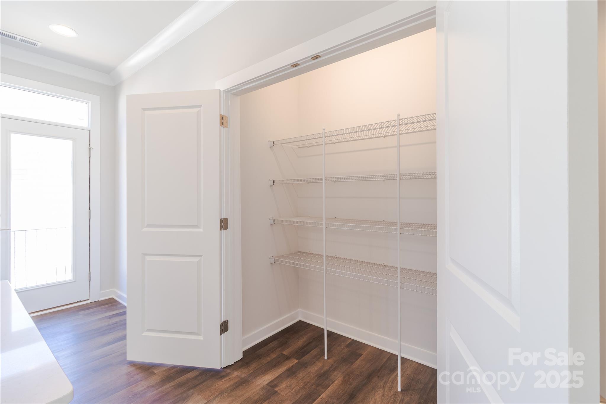 Walk23 - Residential