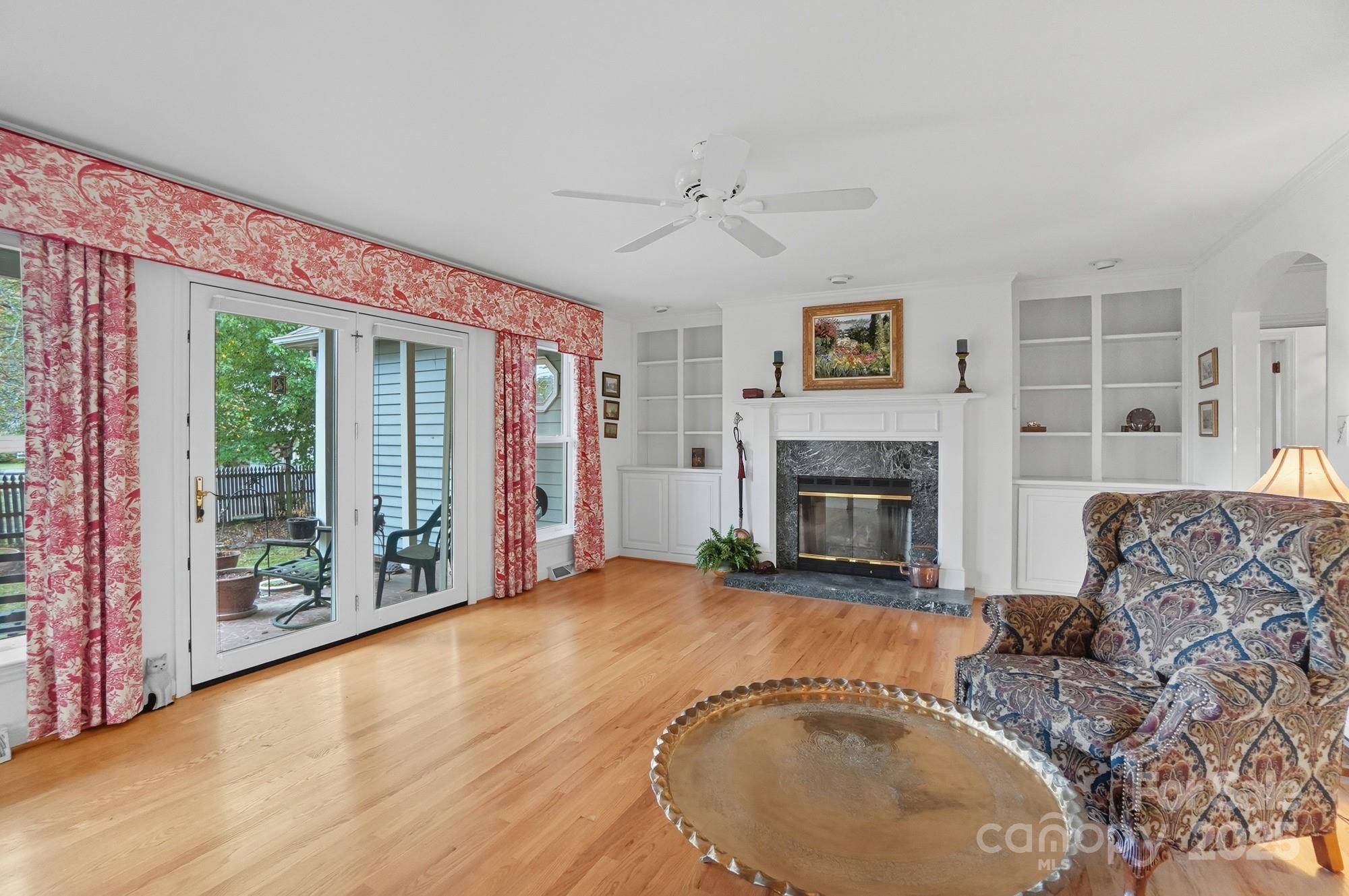 Lake Park - Residential