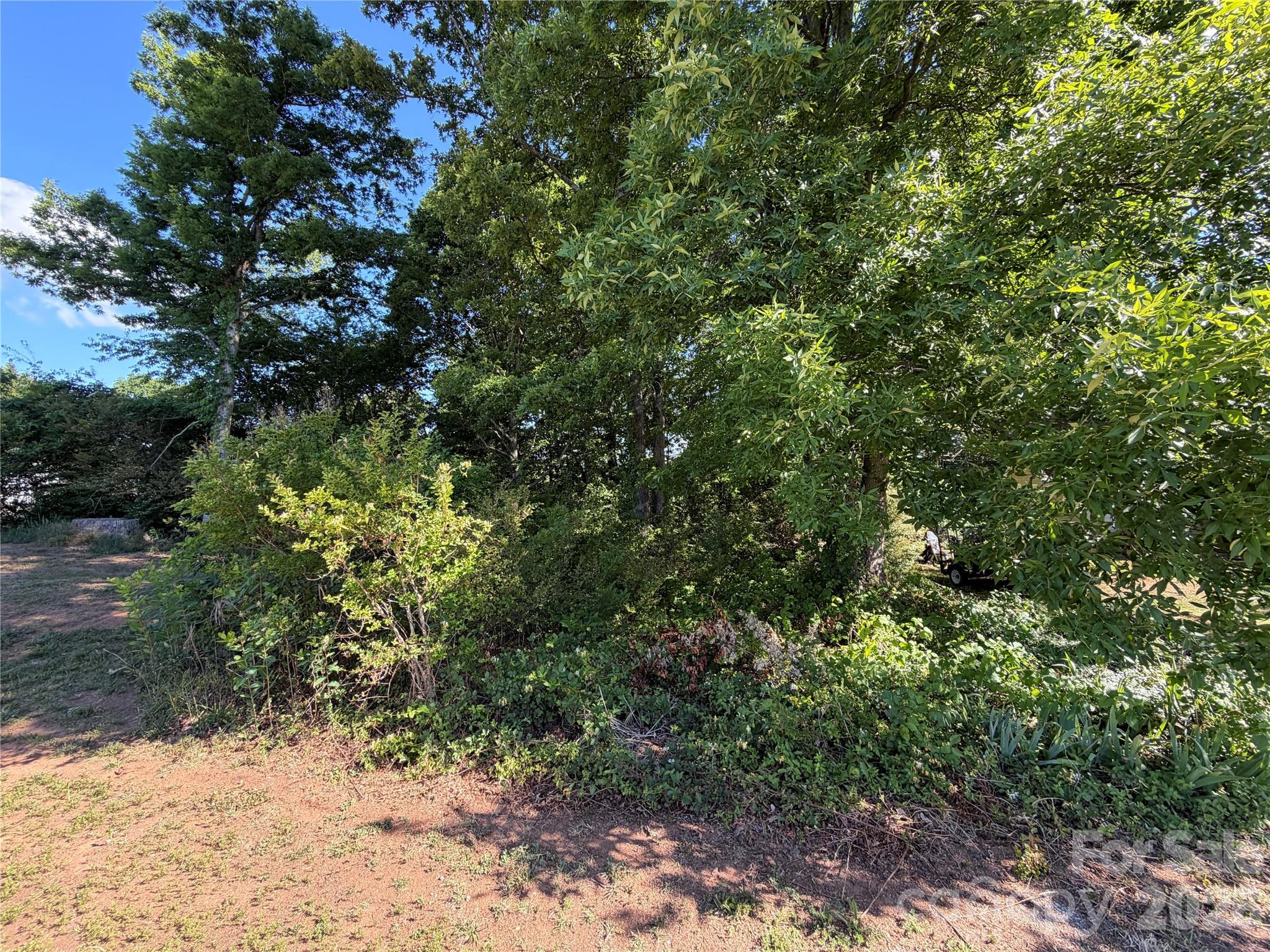 Brooks Glen - Land
