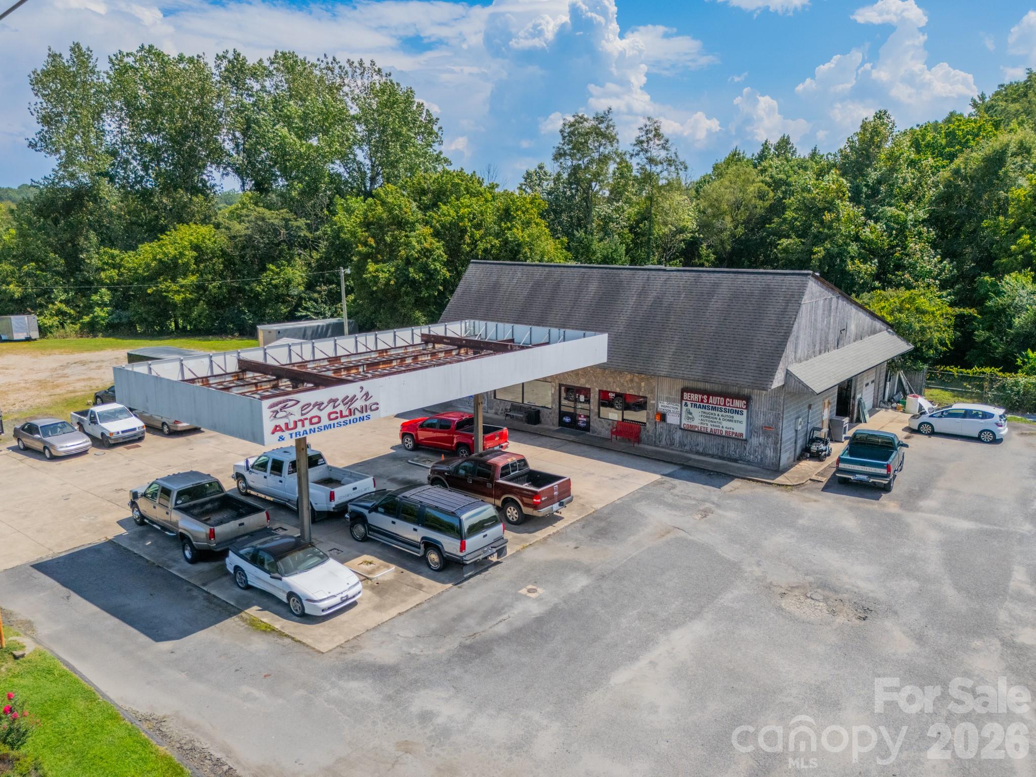 494 Corban Avenue SE