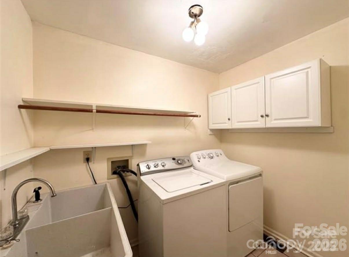 Hidden Lakes - Residential