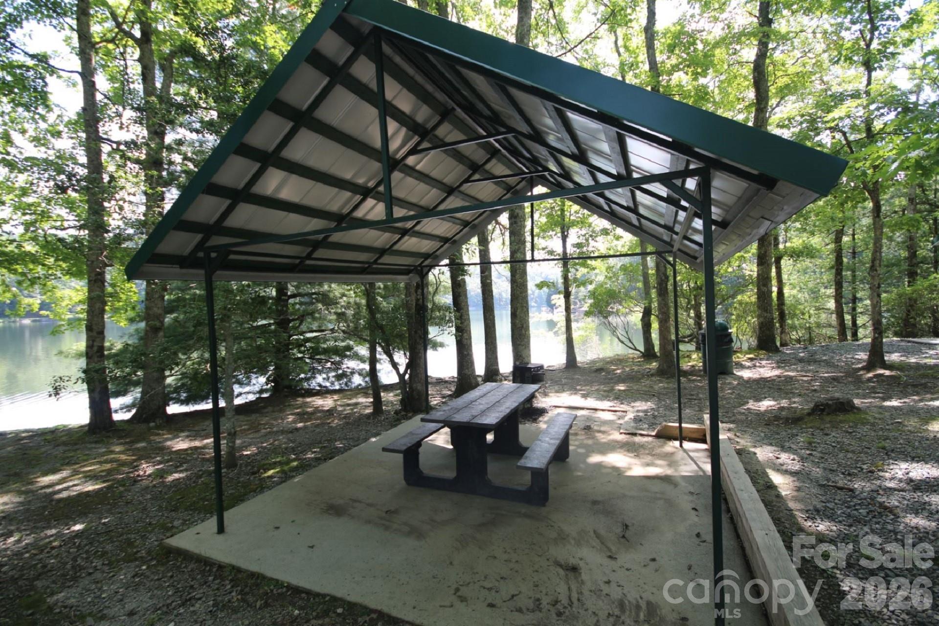 Connestee Falls - Residential