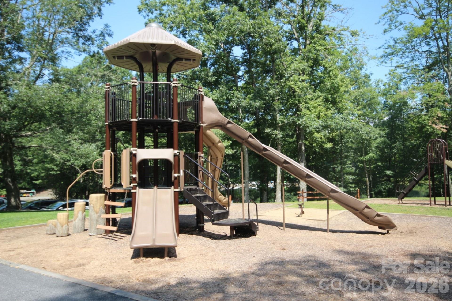 Connestee Falls - Residential