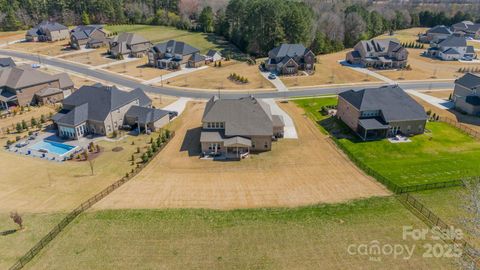 listing image 44