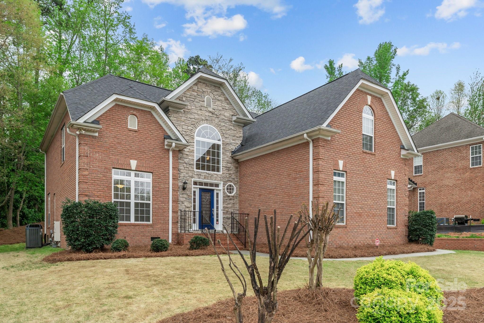 109 Stirling Heights Lane
