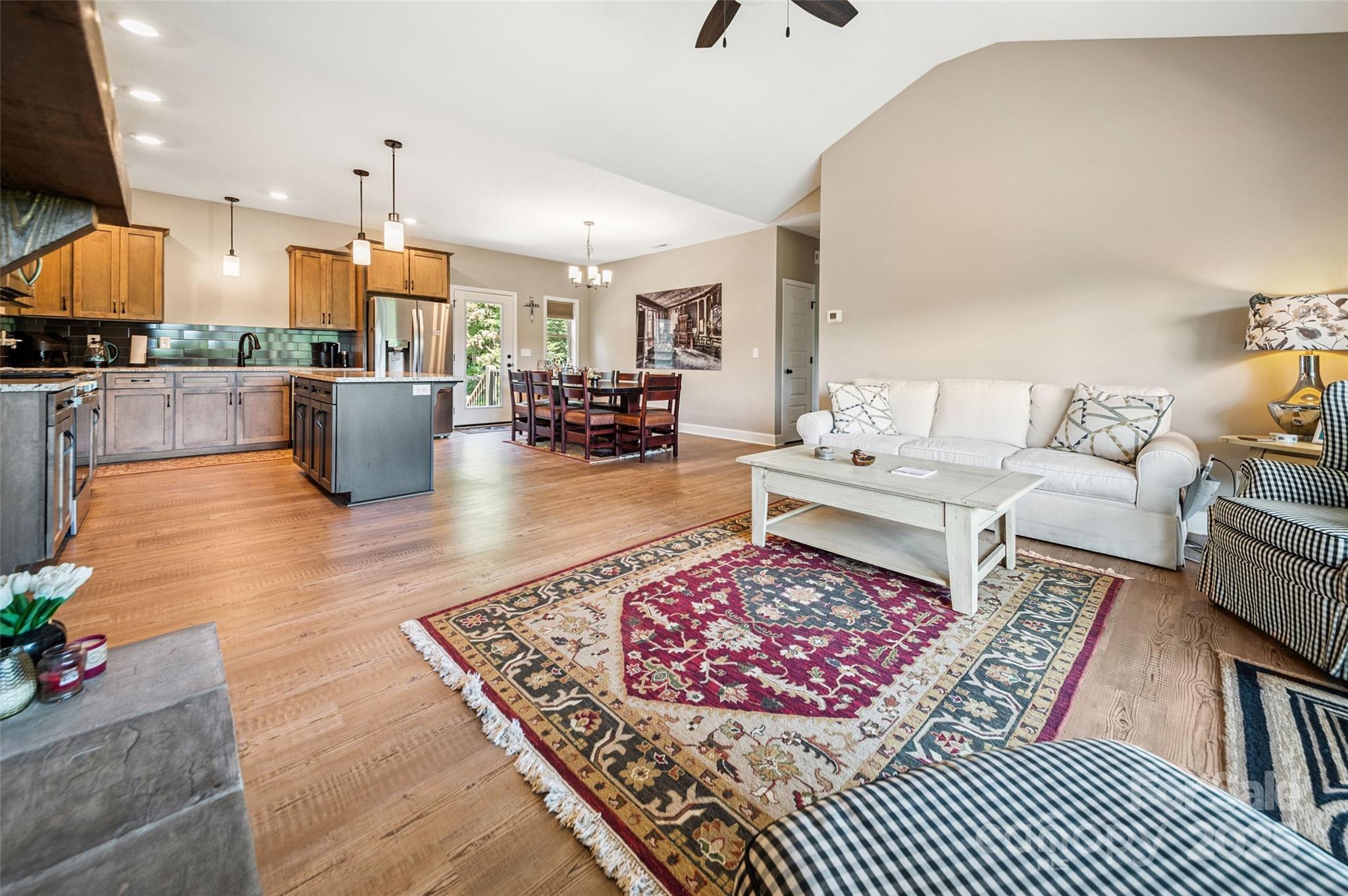 71 Banks Creek Road