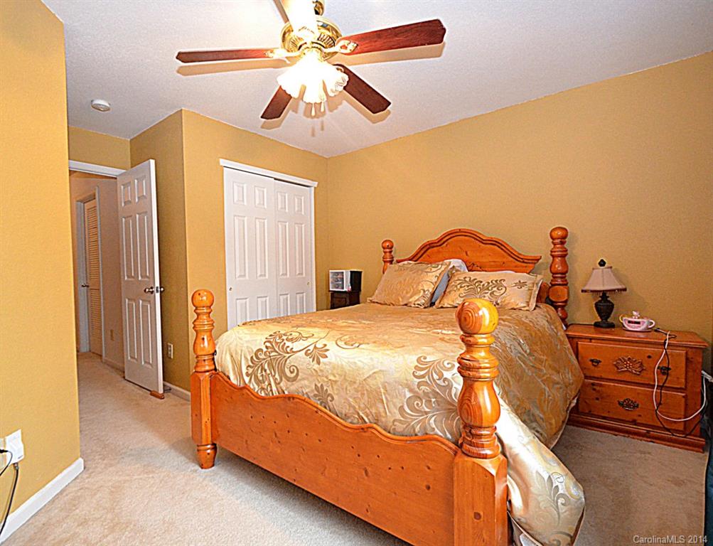 Crowders View - Residential