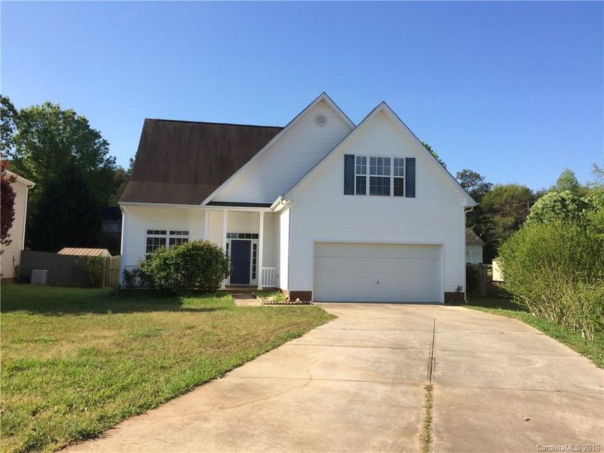 Just Upgraded.  New Stainless Steel Appliance package, Freshly Painted, New Carpet throughout, New brushed nickel hardware throughout, New ceiling fans, light fixtures, and more.  Fenced back yard.  This is a must see for the homebuyers who wants a near new home, without the new home price.