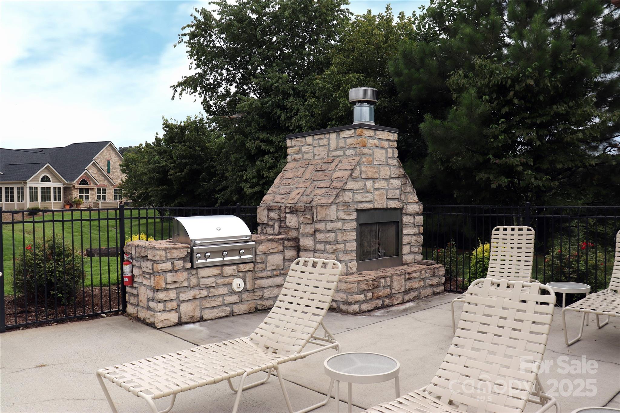 Wynnshire Ridge - Residential