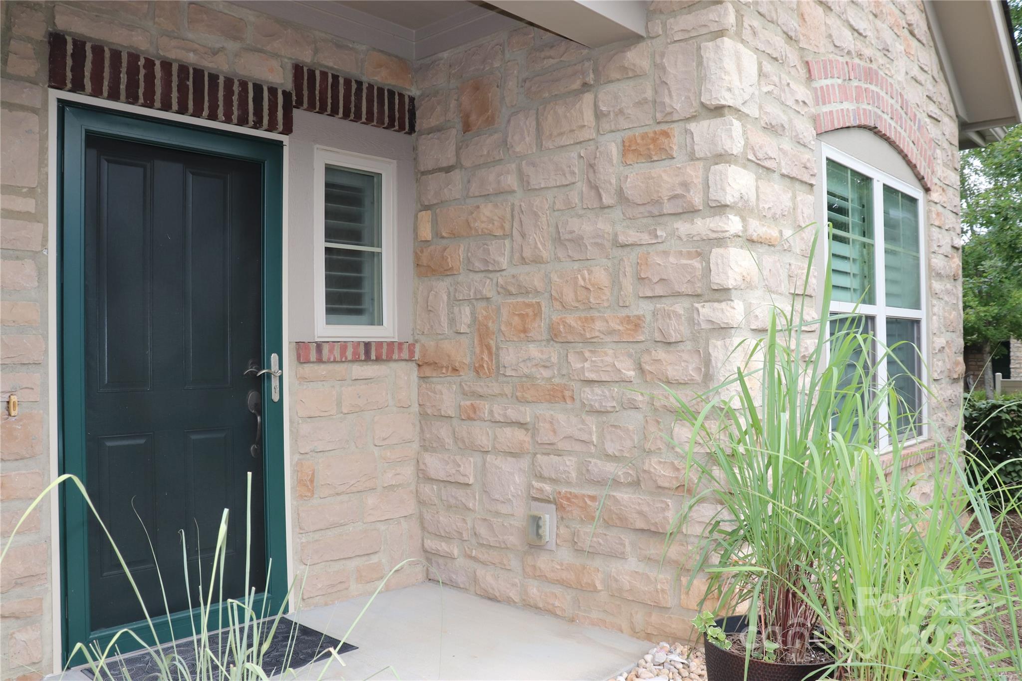 Wynnshire Ridge - Residential