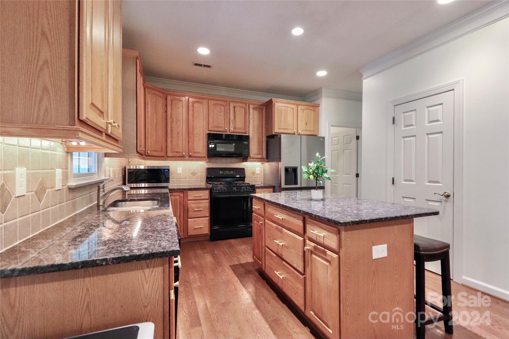 Highland Creek - Residential