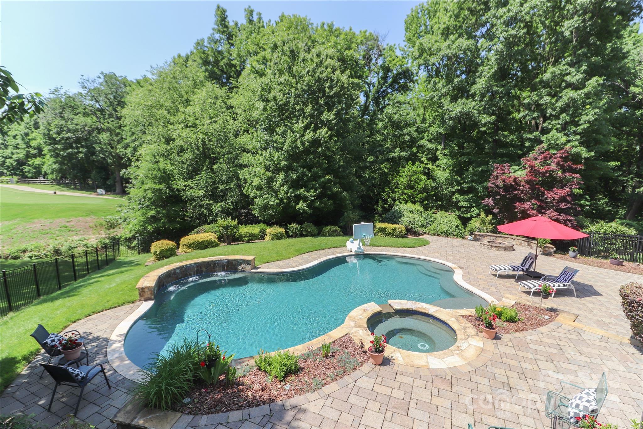 Highland Creek - Residential