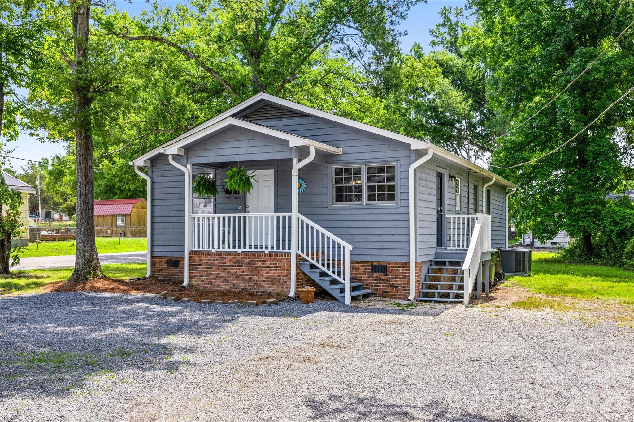 1421 Flint Hill Street
