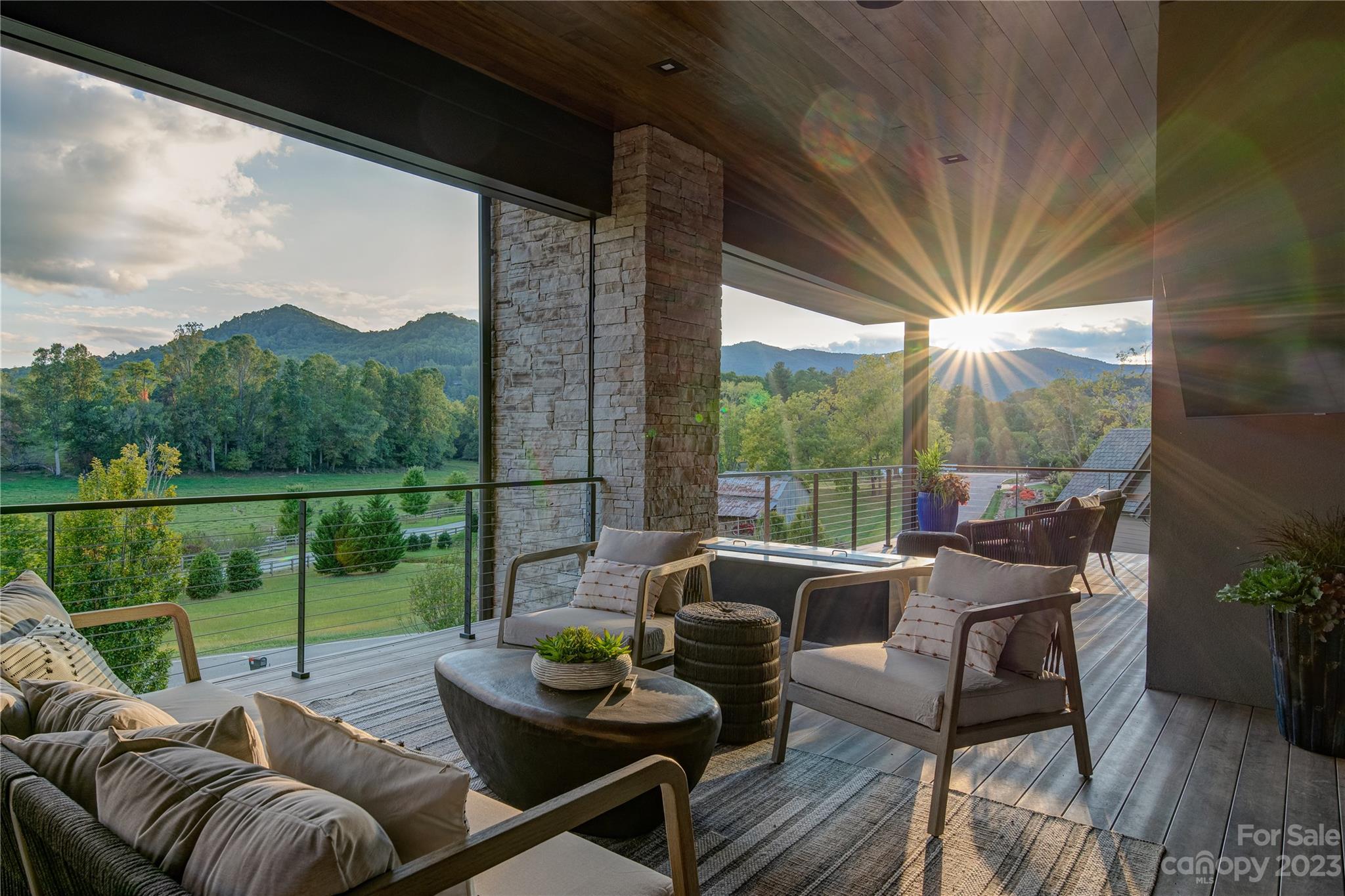 The Cliffs at Walnut Cove - Residential