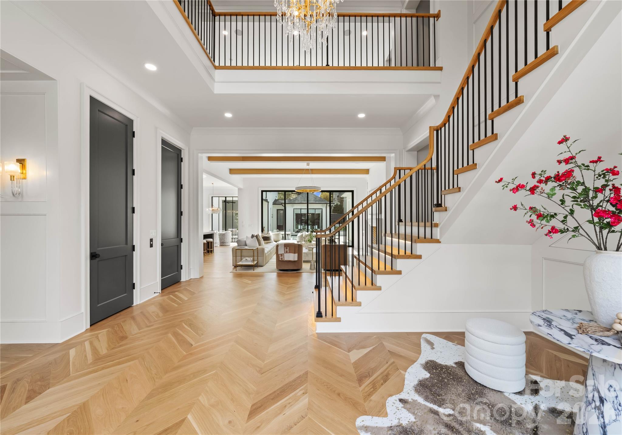 2208 Overhill Road 1