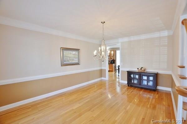 Macaulay - Residential Lease