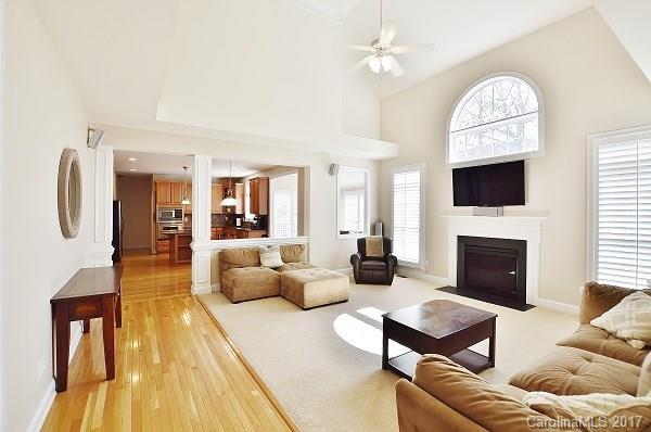 Macaulay - Residential Lease