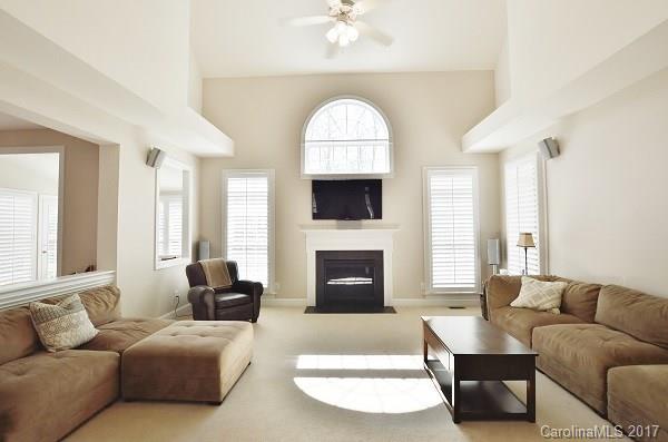 Macaulay - Residential Lease