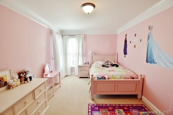 Macaulay - Residential Lease