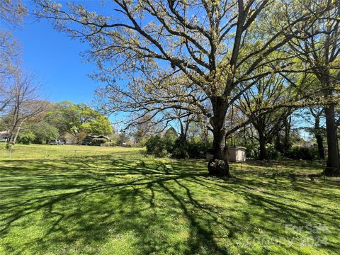 A home in Mount Holly