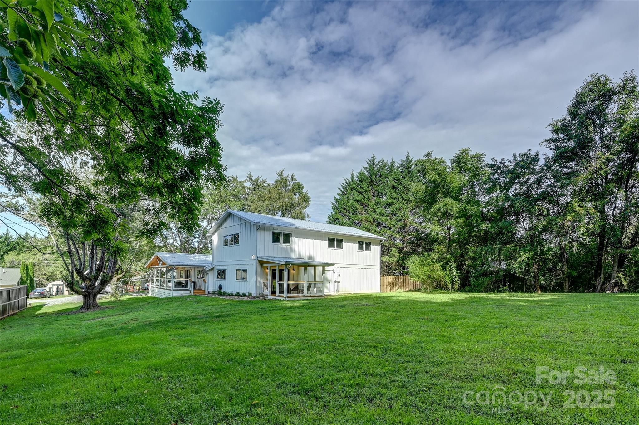 142 Gillespie Circle