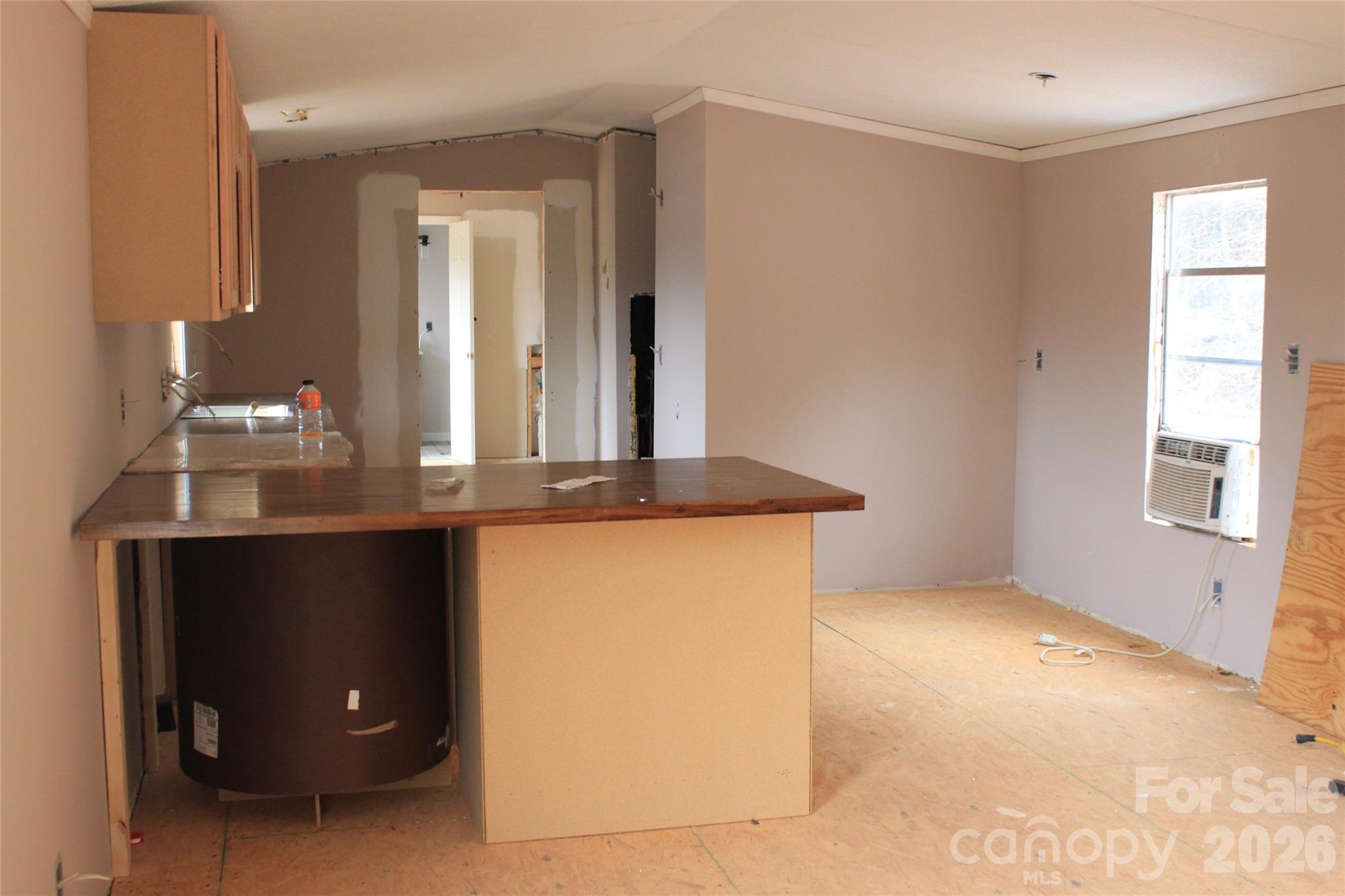 143 W Forest View Lane