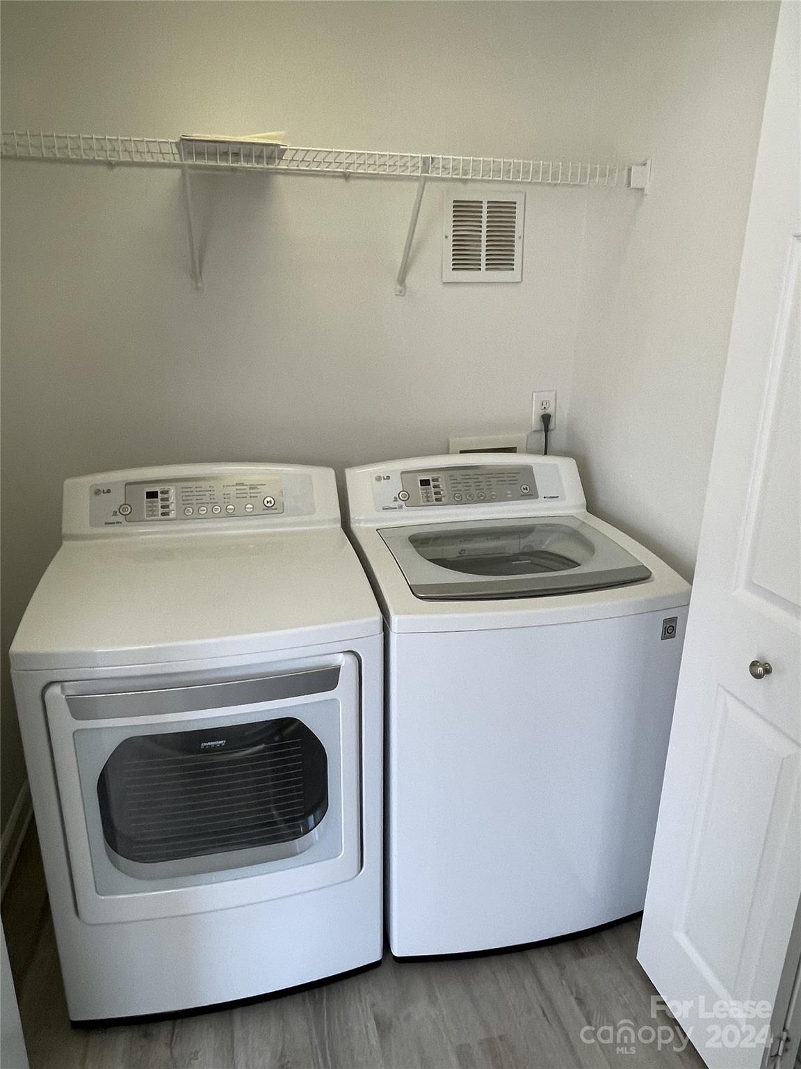 Hunting Creek - Residential Lease