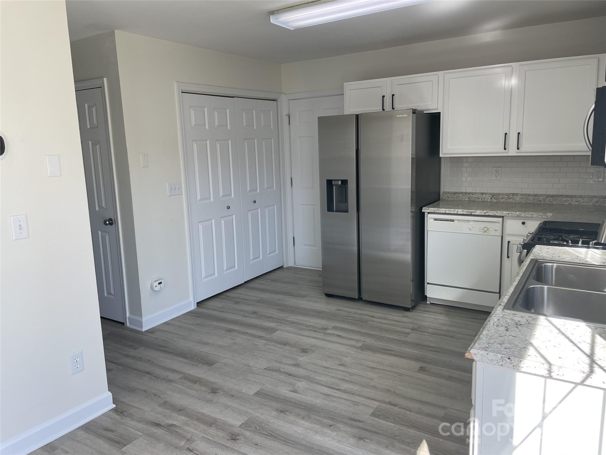 Hunting Creek - Residential Lease