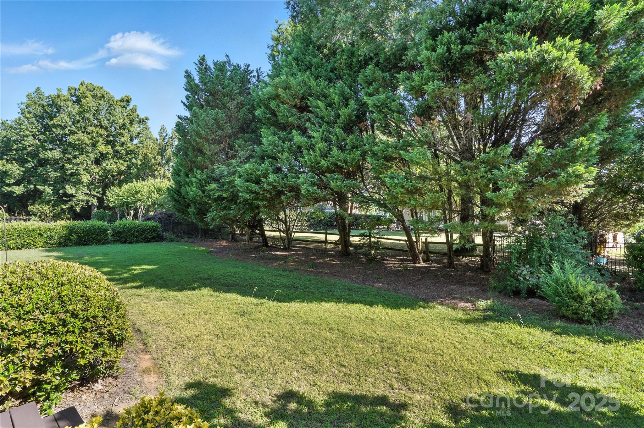 Beacon Knoll - Residential