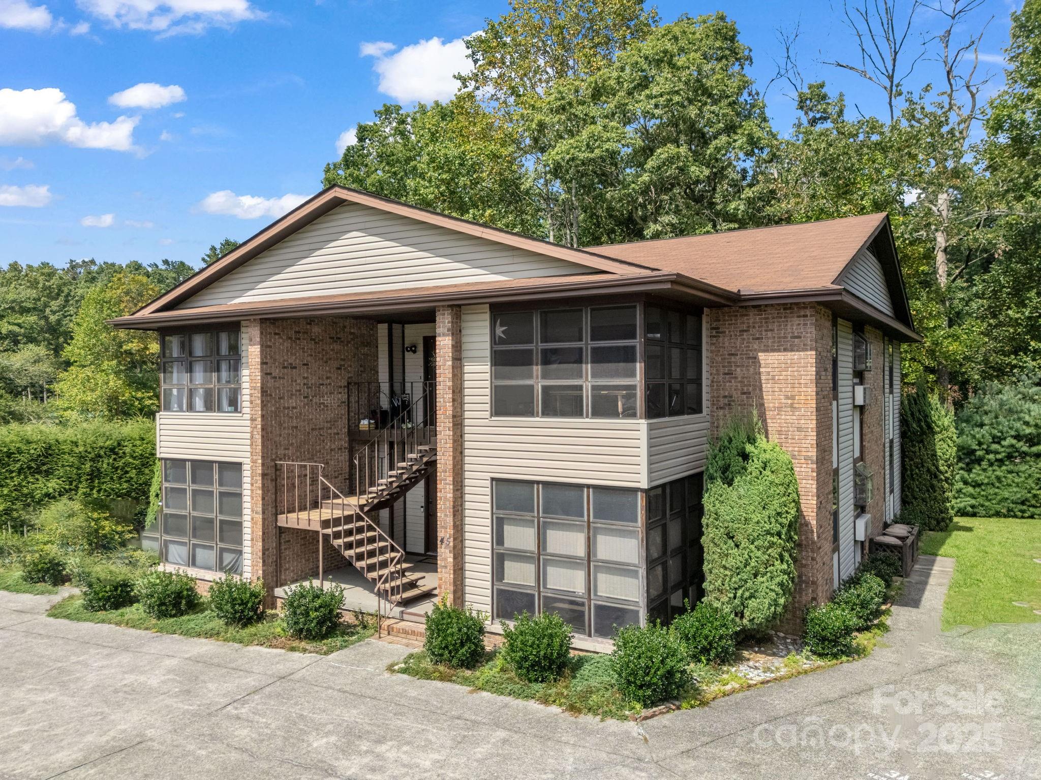 45 Indian River Road