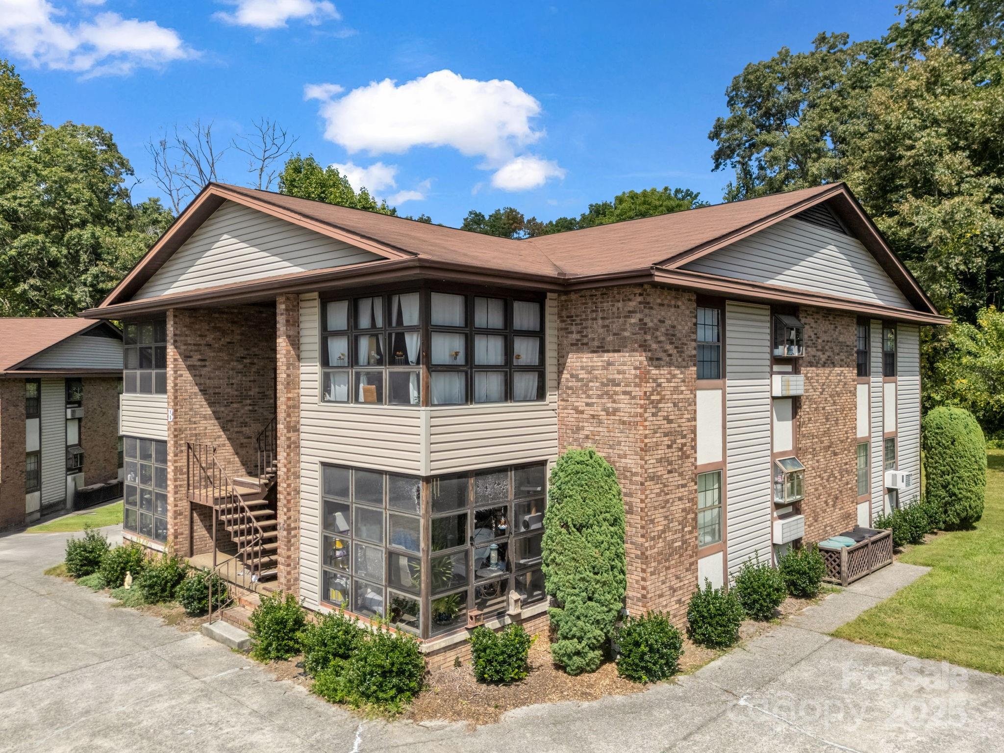 45 Indian River Road