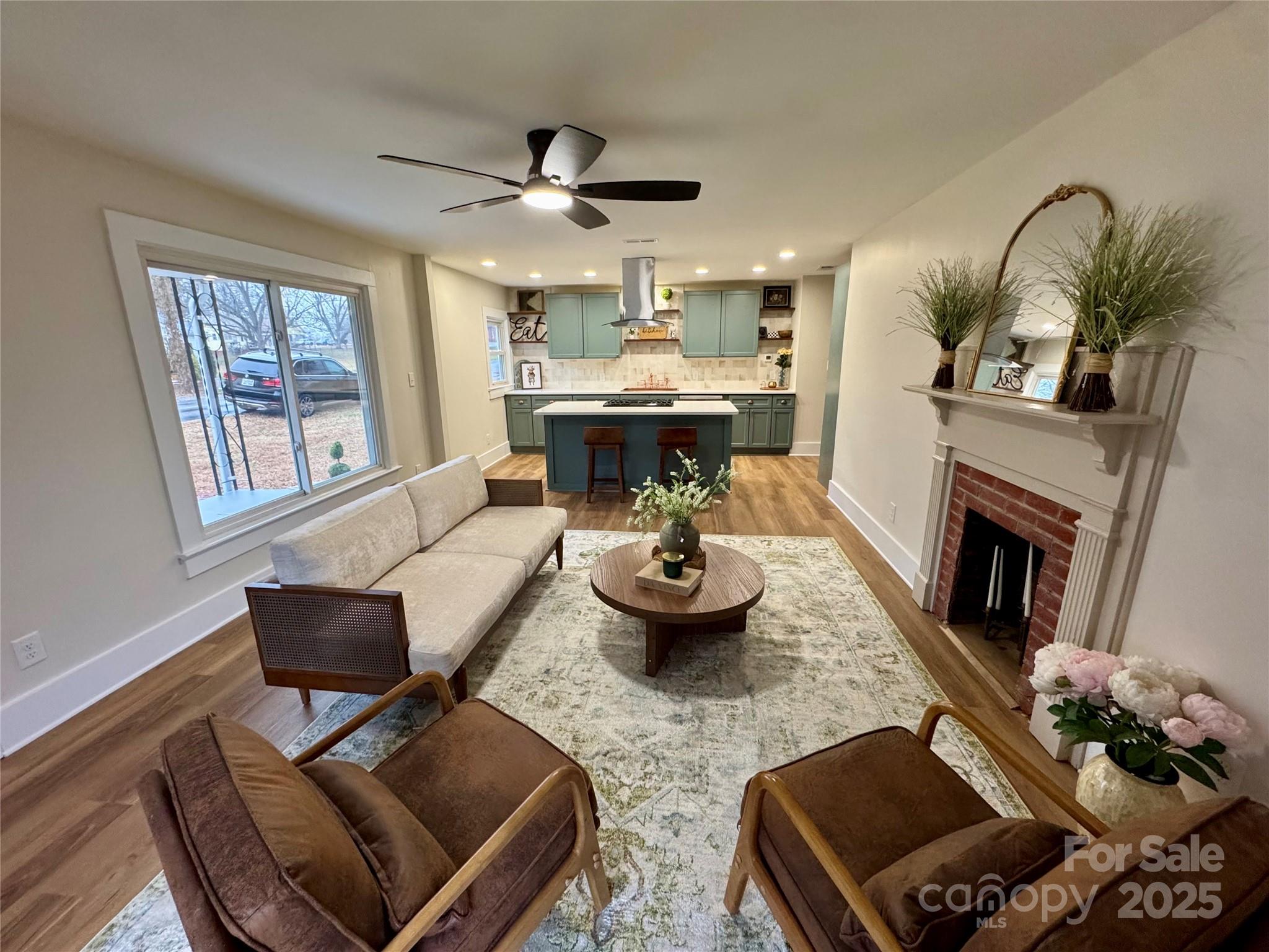 29 SW Plott Drive SW