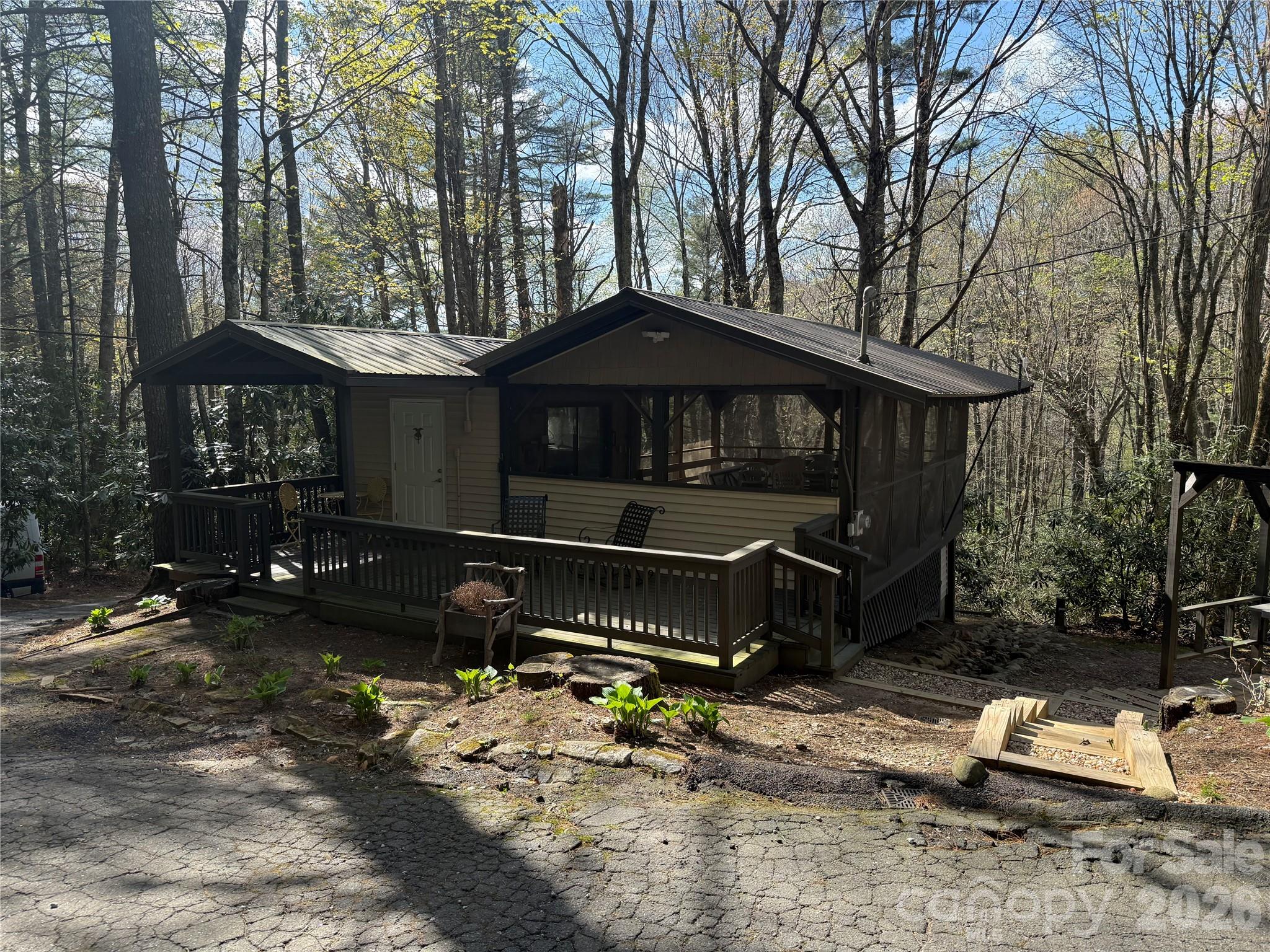 125 Hawks Nest Lane C/1