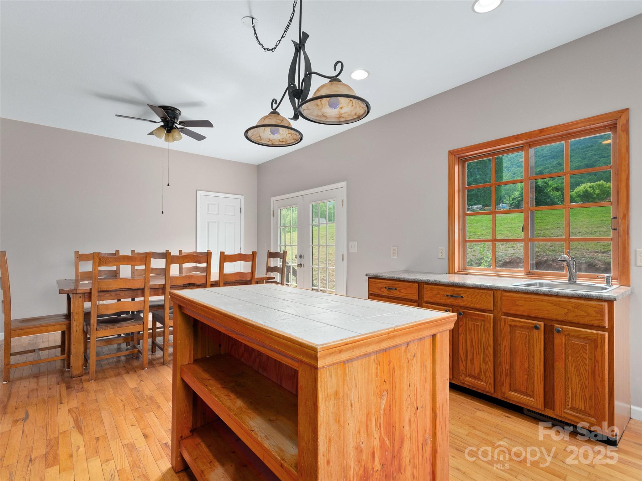 Mystic Cove - Residential