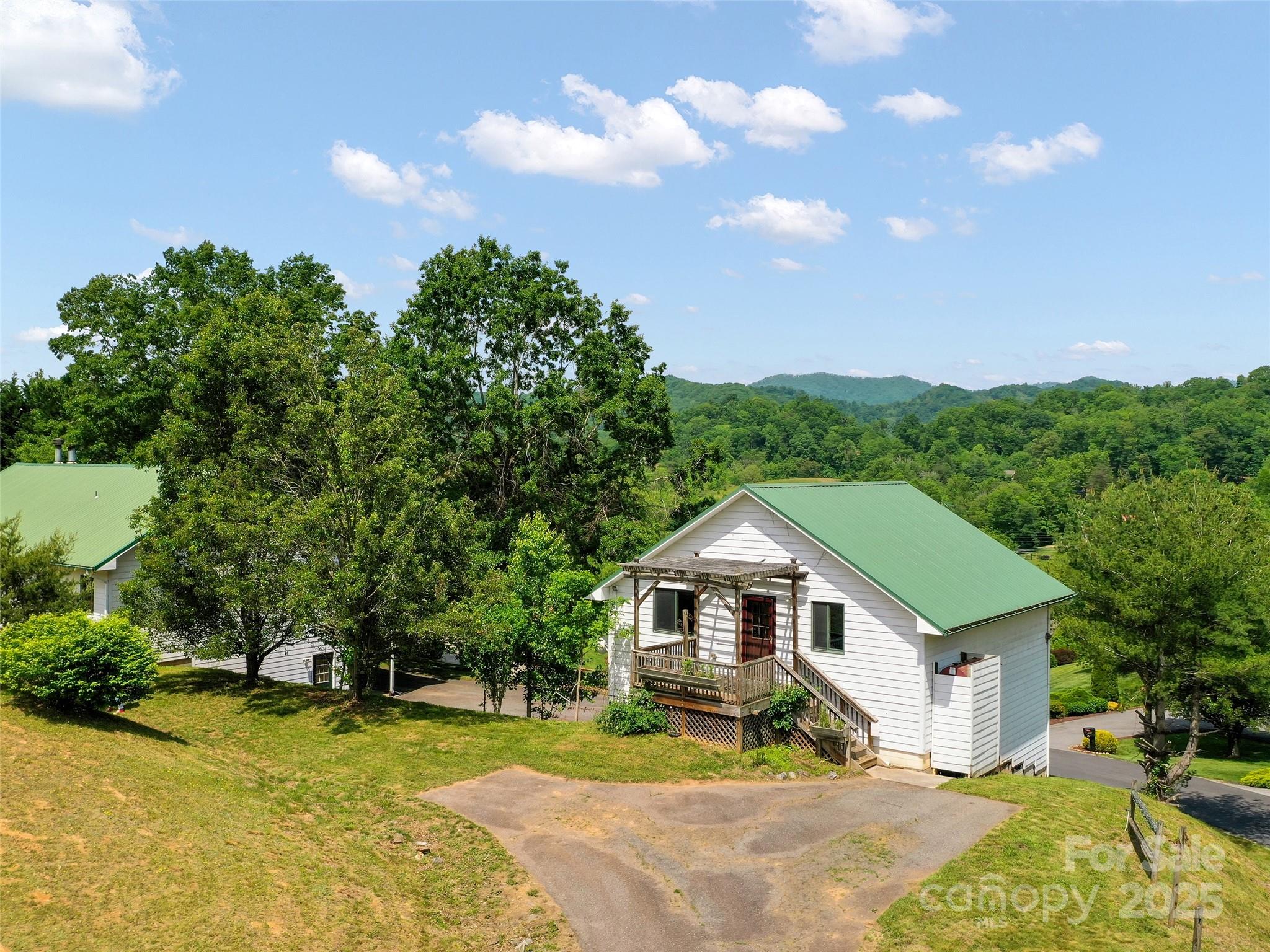 Mystic Cove - Residential