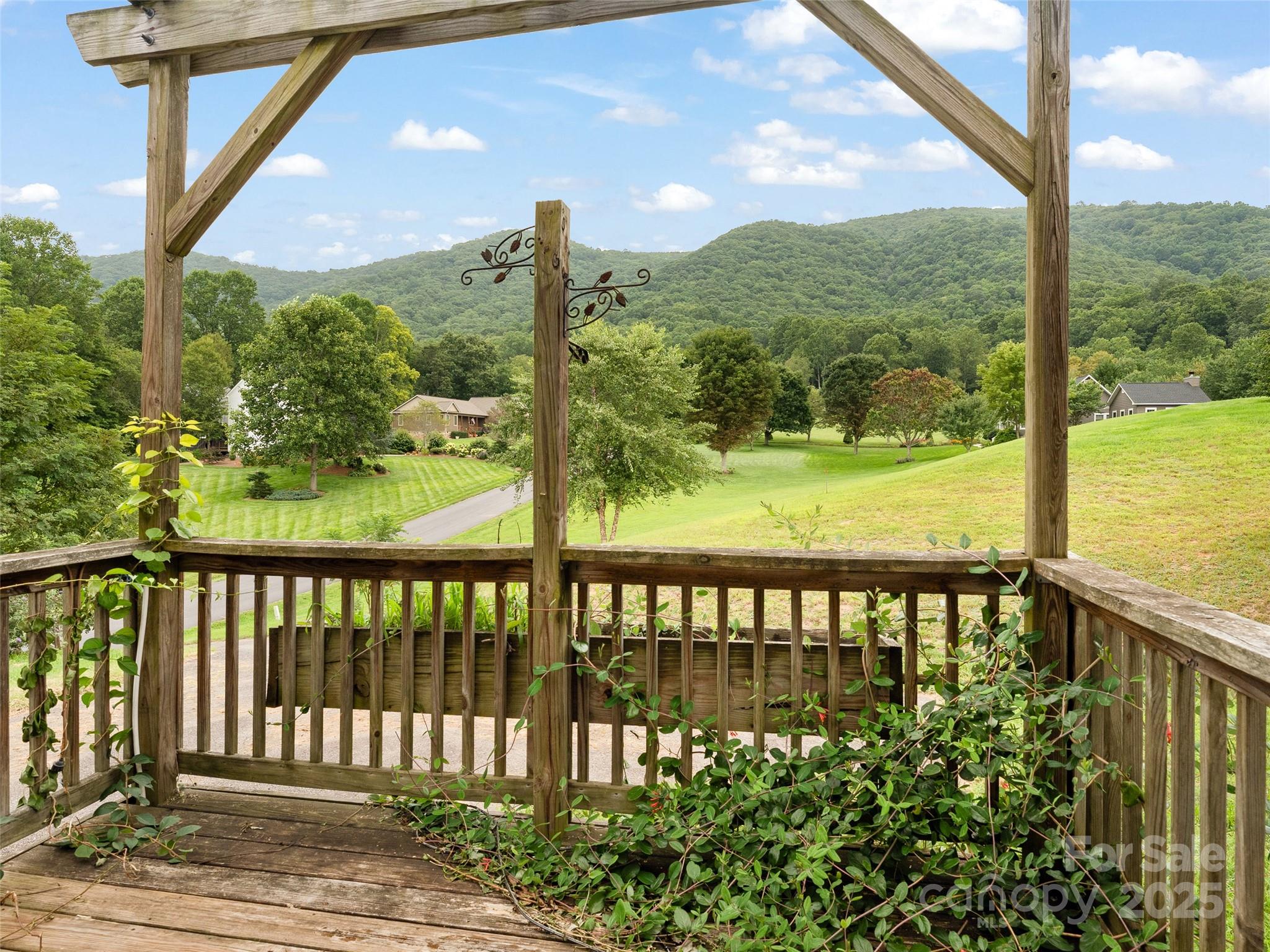 Mystic Cove - Residential