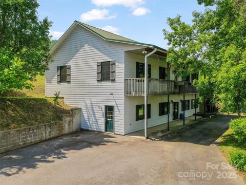 126 Sweetwater Drive Canton NC 28716