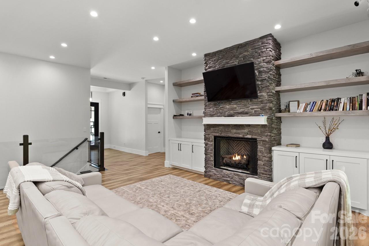 Miners Creek - Residential