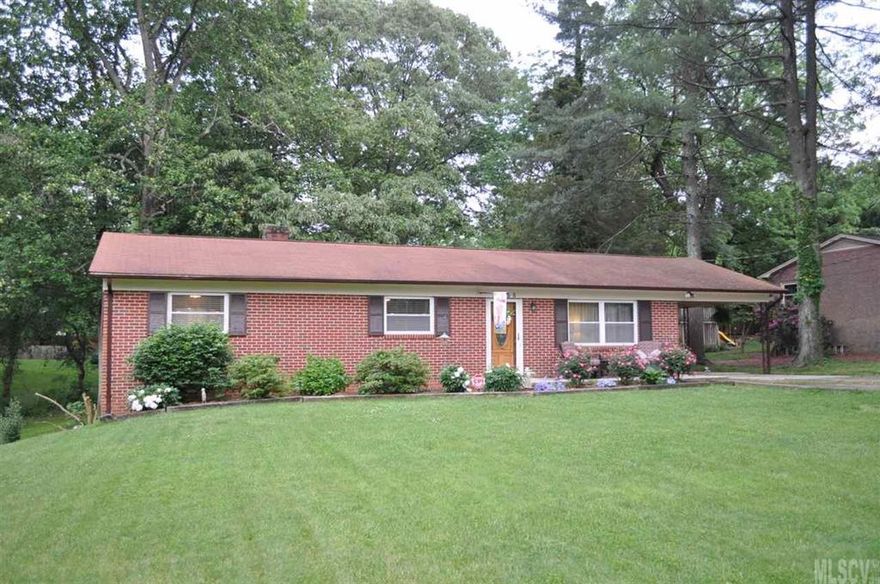 Well maintained brick ranch with 3 Bedrooms and 1 ½ Baths welcomes you with its beautiful landscaping of greenery and blooming roses. Home is conveniently located within the Hickory area. Neutral paint colors highlight the home with the natural light that flows from the double-paned replacement windows. The large Kitchen has plenty of countertop and cabinet space. The new countertops give the Kitchen a warm look. Adjoining the Kitchen is the spacious Dining Room with access onto the carport. Home has hardwood flooring and updated baths with ceramic tile and vinyl flooring. Admire the shade trees among the property to give it that private setting feel. The open yard is great for adding your own creative landscaping, relaxing outside, or just entertaining your guests.