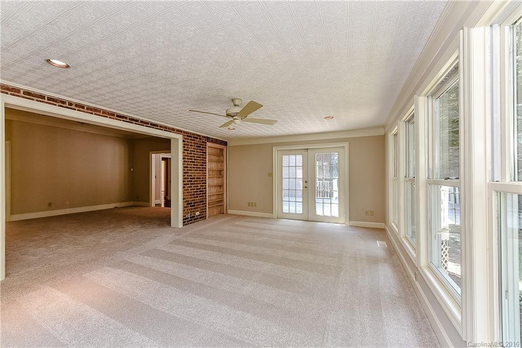 Alexsis - Residential