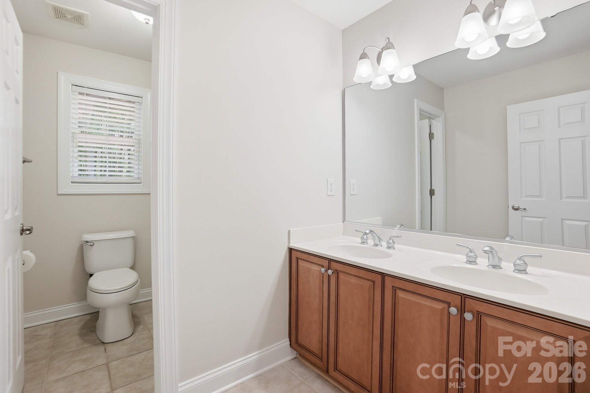 The Estates At Wesley Oaks - Residential