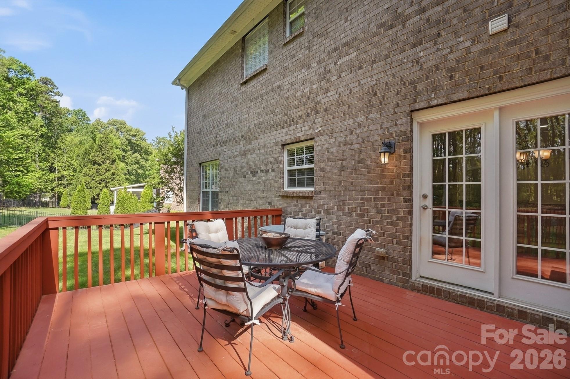 The Estates At Wesley Oaks - Residential