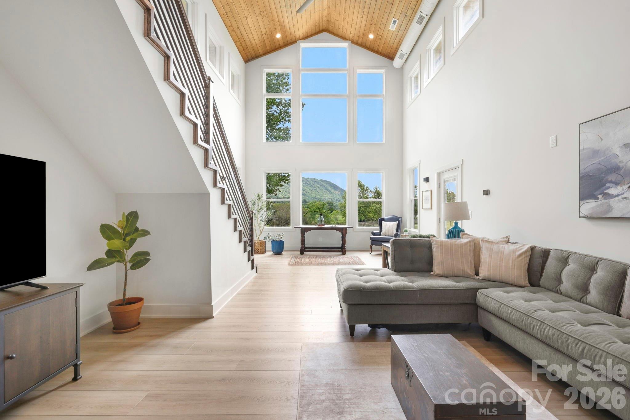 114 Cane Creek Ranch Drive