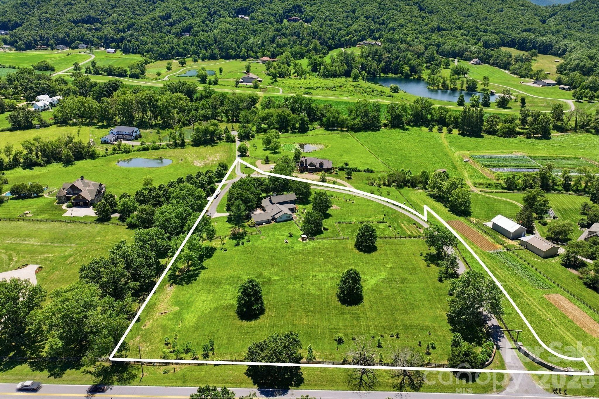 114 Cane Creek Ranch Drive