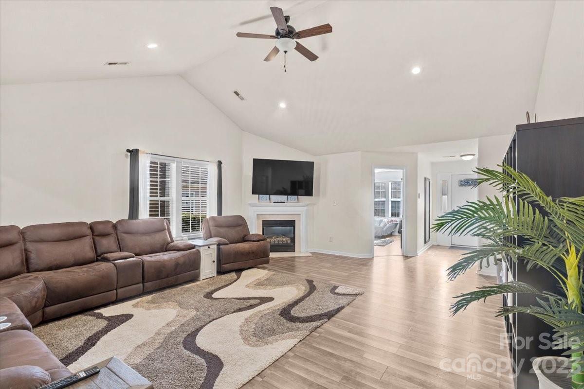 Kingstree - Residential