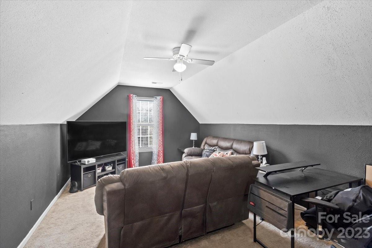 Kingstree - Residential