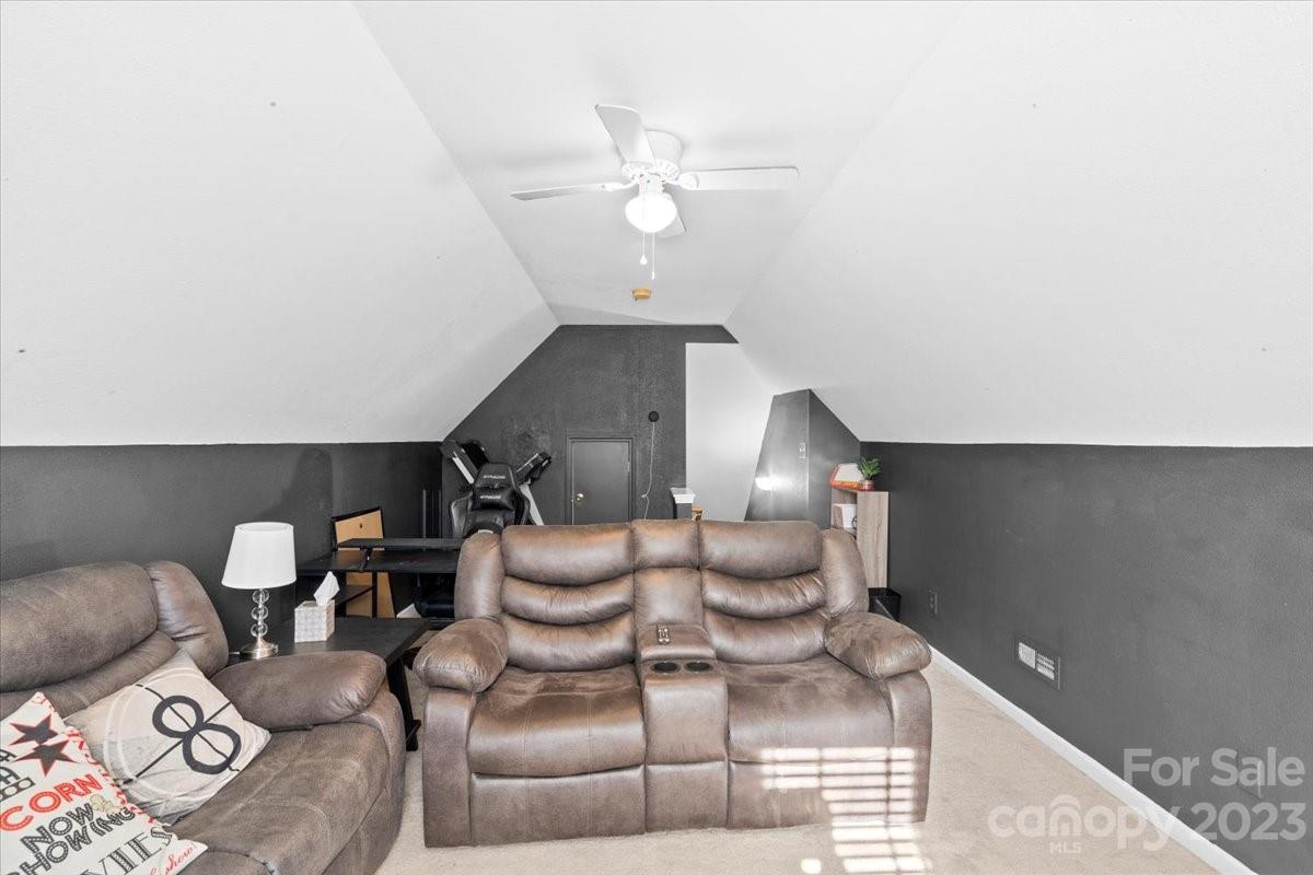 Kingstree - Residential