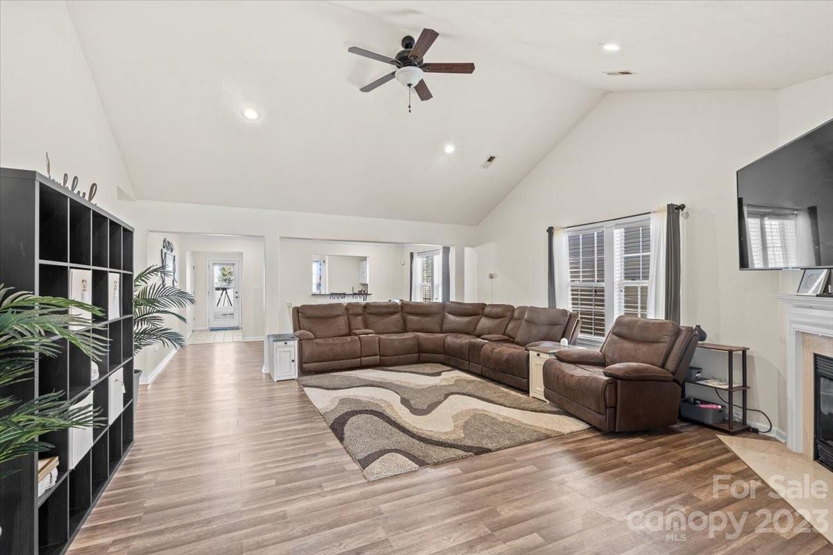 Kingstree - Residential